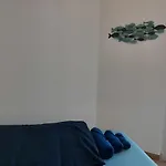 Vela Vicino Al Mare Bludipietraligure