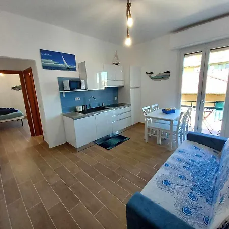 Vela Vicino Al Mare Bludipietraligure *