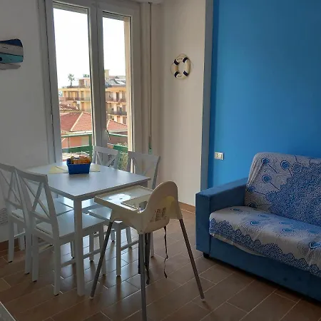 Vela Vicino Al Mare Bludipietraligure Apartment Pietra Ligure