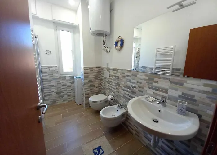 Vela Vicino Al Mare Bludipietraligure ピエトラ・リーグレ