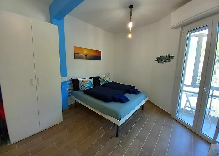 Vela Vicino Al Mare Bludipietraligure アパート *