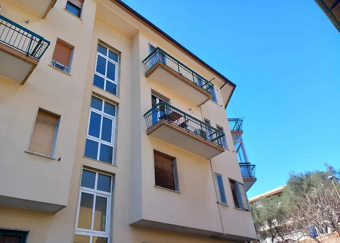 Vela Vicino Al Mare Bludipietraligure Appartement Pietra Ligure