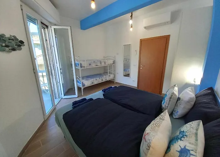 Vela Vicino Al Mare Bludipietraligure アパート *